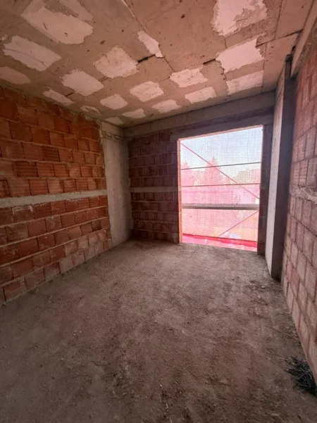 Tirane, shitet apartament 1+1 Kati 4, 64 m² 147.700 € (RRUGA E DIBRES)