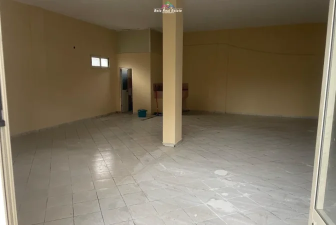 Tirane, jepet me qera dyqan Kati 0, 300 m² 1.500 € (mihal grameno)