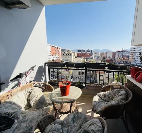 Tirane, jepet me qera apartament 2+1 Kati 5, 80 m² 500 € (Astir)