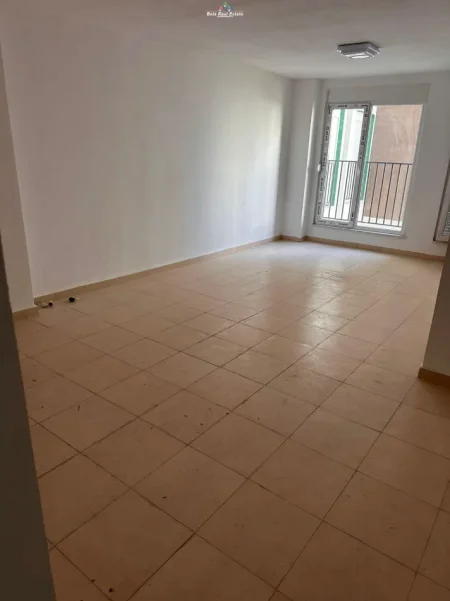 Tirane, jepet me qera apartament 2+1 Kati 1, 100 m² 530 € (5 maji)