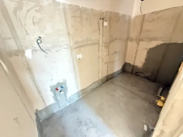 Tirane, shitet apartament Kati 3, 121 m² 242.000 € (Rruga Xhanfize Keko)