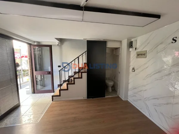 Tirane, jepet me qera ambjent biznesi , 32 m² 550 € (Rruga e Durrësit Tirana)