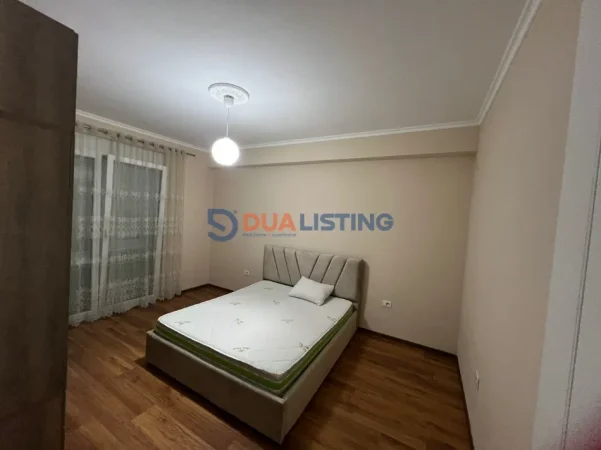 Tirane, jepet me qera apartament 2+1 , 94 m² 550 € (Rruga 5 Maji Tirana)