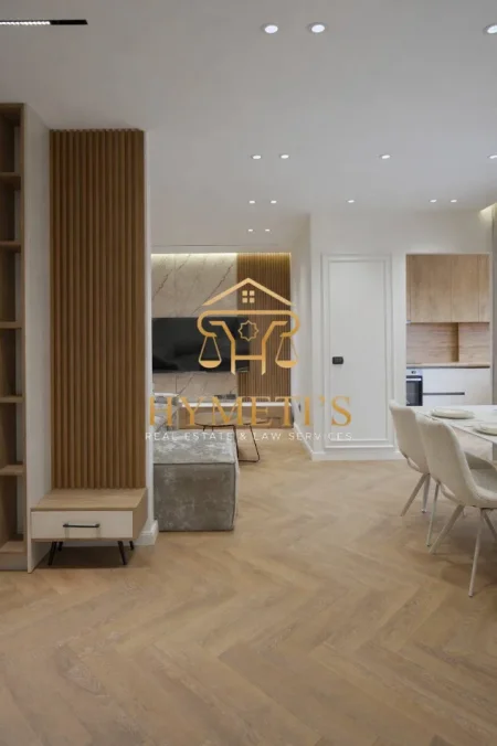 Tirane, shitet apartament 2+1+Ballkon , 87 m² 263.000 € (prane Kompleksit Delijorgji)