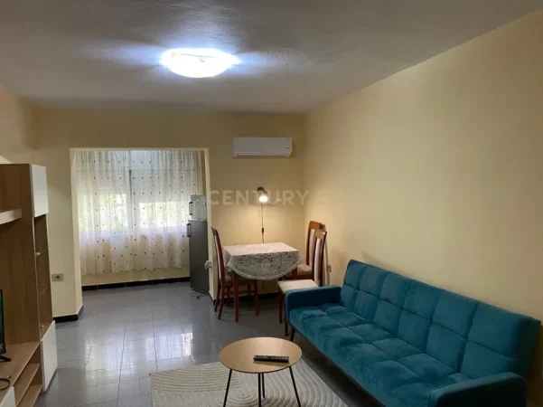 Tirane, jepet me qera apartament 1+1 Kati 2, 60 m² 500 € (Tirana e re)