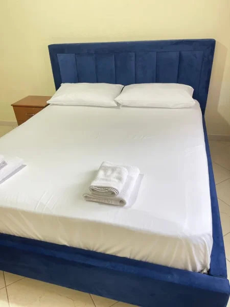 Tirane, jepet me qera apartament 1+1+Ballkon , 70 m² 470 € (Selvia)