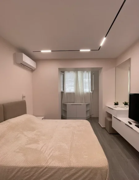 Tirane, jepet me qera apartament 1+1 Kati 1, 580 € 