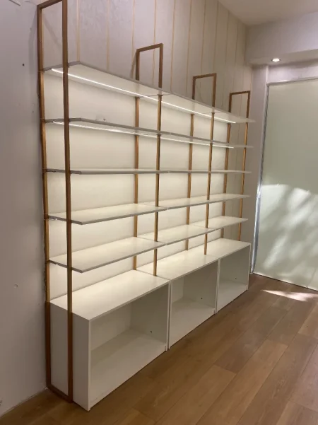 Tirane, shes Rafte kepucesh 150 €