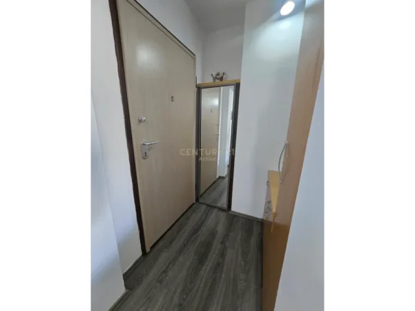 Tirane, shitet apartament 2+1+Ballkon Kati 6, 90 m² 195.000 € (ish fusha aviacionit)