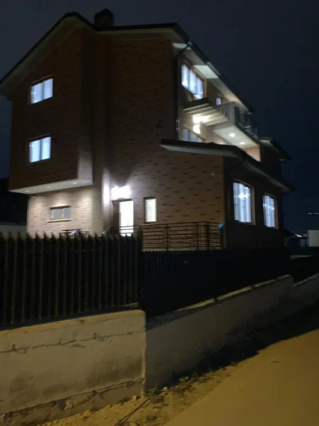 Tirane, jepet me qera apartament 2+1 Kati 1, 560 m² 3.000 € (Teg Tirana East Gate)