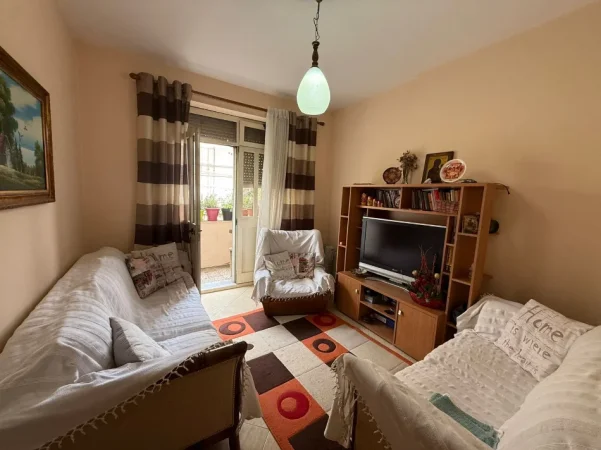 Tirane, shitet apartament 2+1 Kati 2, 69 m² 160.000 € 