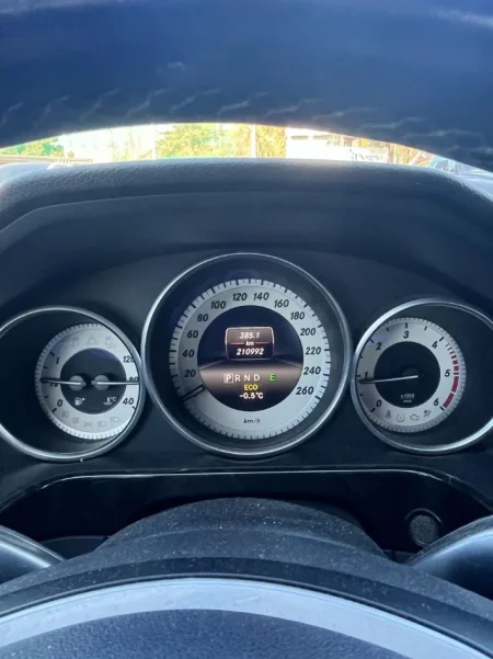 Durres, shitet makine Mercedes - Benz E 220d 2014, automatik