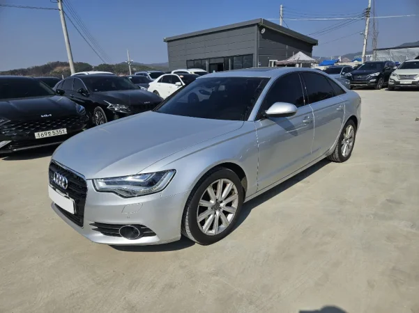 Durres, shitet makine Audi A6 Nafte, automatik 153.000 km