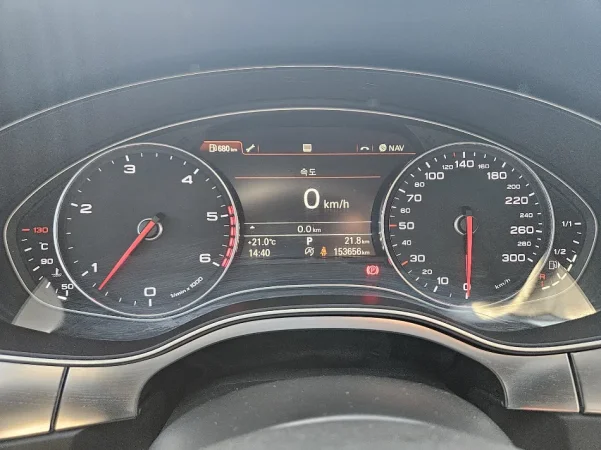 Durres, shitet makine Audi A6 Nafte, automatik 153.000 km