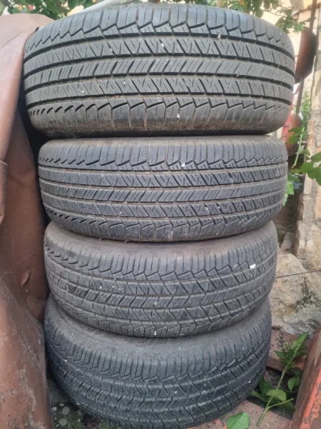 Tirane, shes gome dhe disk DISQE &amp; GOMA OPEL ANTAEA , 250 €