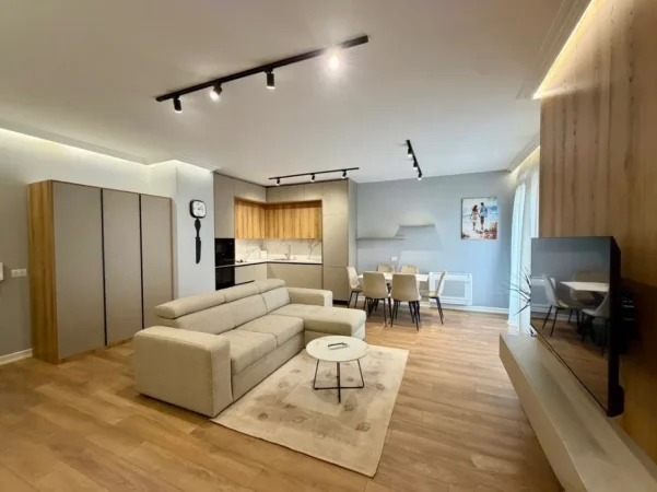 Tirane, jepet me qera apartament 1+1+Ballkon , 78 m² 700 € (Don Bosko)