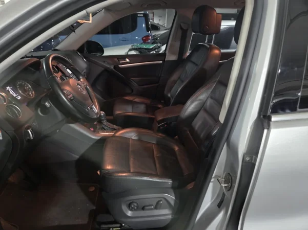 Durres, shes makine Tiguan