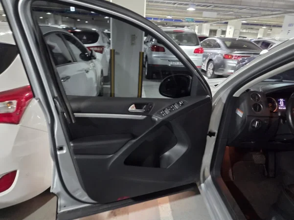 Durres, shes makine Tiguan