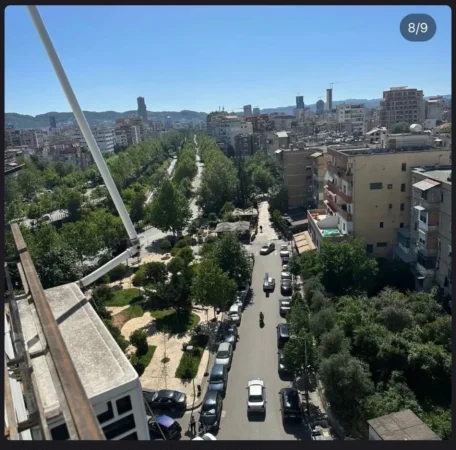 Tirane, jepet me qera apartament 2+1 Kati 8, 80 m² 600 € (Materniteti i Ri, afer Pasticeri Tito nr 2)