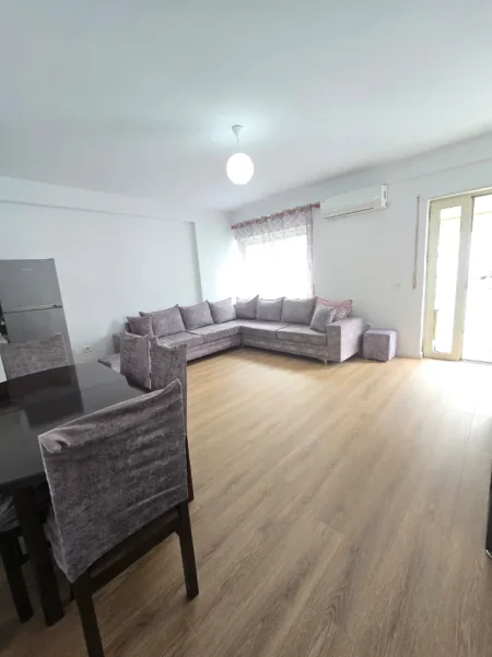 Tirane, shitet apartament 1+1+Ballkon Kati 6, 72 m² 165.000 € (Rruga Ndre Mjeda)
