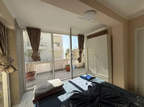 Durres, jepet me qera apartament 1+1 Kati 4, 84 m² 350 € 