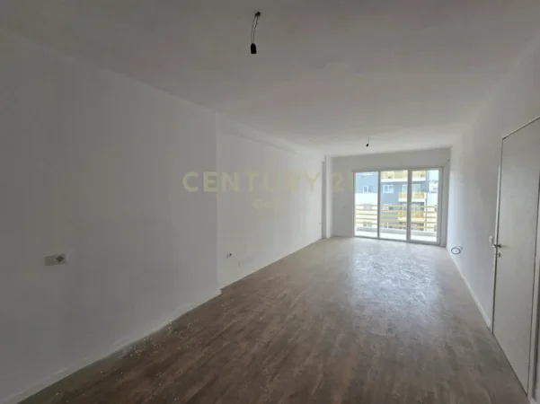 Tirane, shitet apartament 2+1+Ballkon Kati 7, 97 m² 172.000 € 