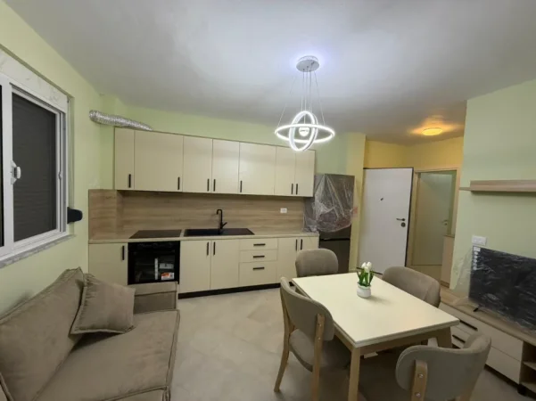 Durres, shitet apartament 1+1+Ballkon Kati 5, 55 m² 70.000 € (Golem)