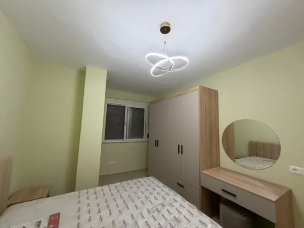 Durres, shitet apartament 1+1+Ballkon Kati 5, 55 m² 70.000 € (Golem)