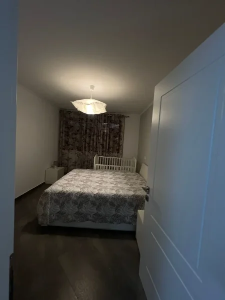 Durres, jepet me qera apartament 1+1+Aneks Kati 11, 698 € (Vollga, Durres)