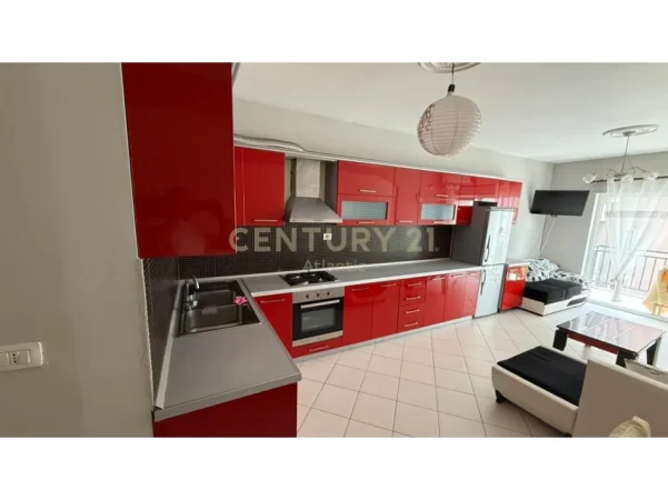 Durres, jepet me qera apartament 1+1 Kati 2, 65 m² 449 € (Plazh,Durres)