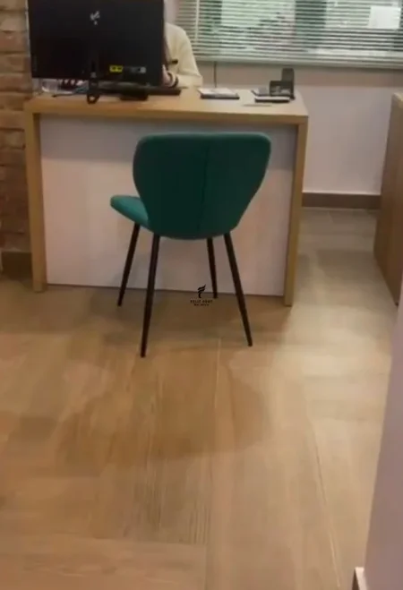 Tirane, shitet dyqan Kati 2, 60 m² 262.000 € (21 DHJETORI)