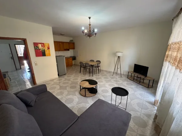 Tirane, jepet me qera apartament 2+1 Kati 3, (rruga bardhyl)