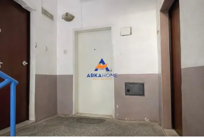 Tirane, shitet apartament 1+1+Ballkon Kati 1, 48 m² 136.554 € 