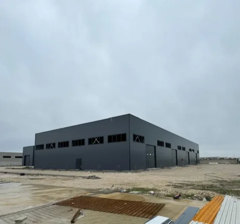 Durres, shitet kapanon ,magazine , 918 m² 918.000 € (Spitalle, Durres)