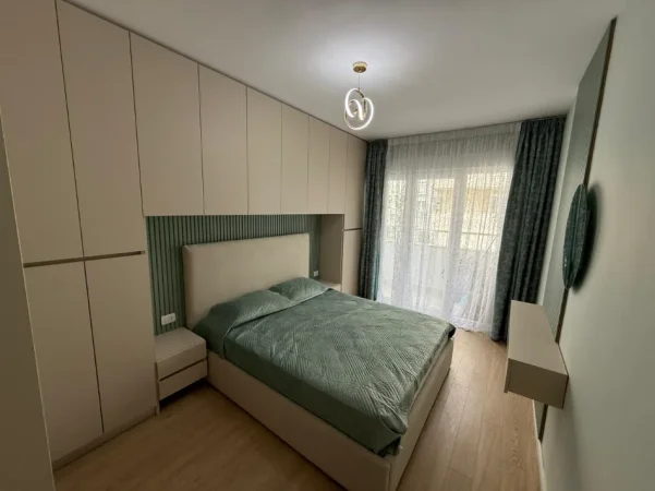 Tirane, jepet me qera apartament 1+1 Kati 3, (21 dhjetori)