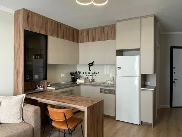 Tirane, jepet me qera apartament 2+1 Kati 4, 90 m² 500 € (YZBERISHT)