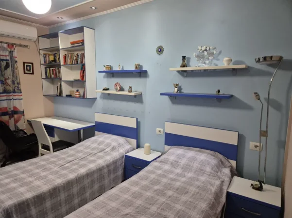 Tirane, jepet me qera apartament 2+1 Kati 6, 90 m² 650 € (MUZEU I SHKENCAVE)