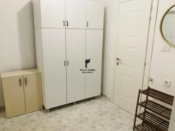 Tirane, jepet me qera apartament 1+1 Kati 2, 65 m² 450 € (VASIL SHANTO)