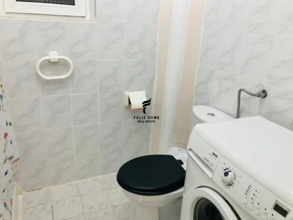 Tirane, jepet me qera apartament 1+1 Kati 2, 65 m² 450 € (VASIL SHANTO)