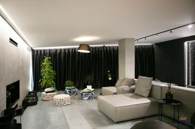 Tirane, shitet apartament+verande | Penthouse 3+1+Ballkon Kati 6, 390 m² 850.000 €