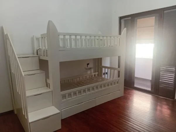 Tirane, jepet me qera apartament 2+1 Kati 3, 80 m² 1.500 € (QENDER)