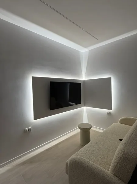 Tirane, jepet me qera Garsioner, Kati 6, 40 m² 400 € (Pranë Concord Center, tek 5 Maj, Tiranë)