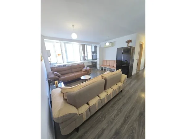 Tirane, shitet apartament 2+1 Kati 6, 90 m² 195.000 € (Ish Fusha e Aviacionit)