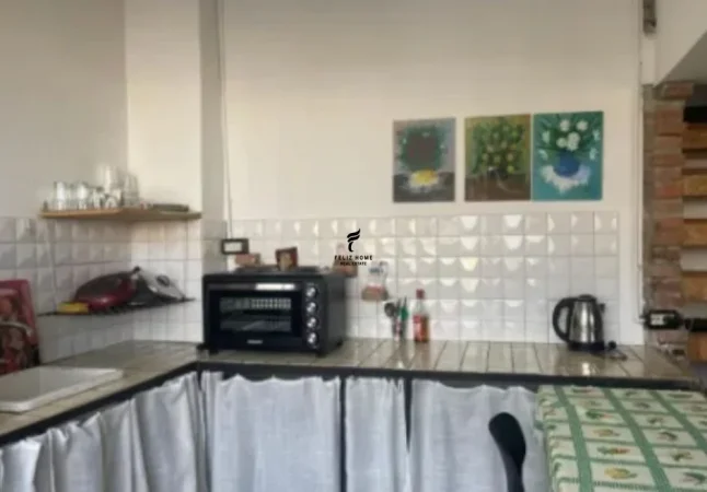 Tirane, jepet me qera garsonier Kati 3, 40 m² 400 € (RRUGA E DURRESIT)