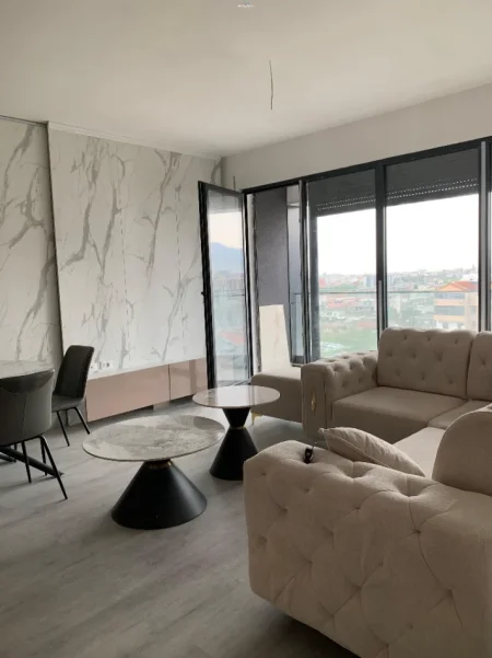 Tirane, shes apartament 1+1+Ballkon Kati 7, 74 m² 133.000 € (don bosko)