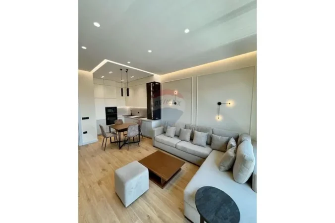 Tirane, jepet me qera apartament 1+1+Ballkon Kati 9, 73 m² 850 € (Square 21)