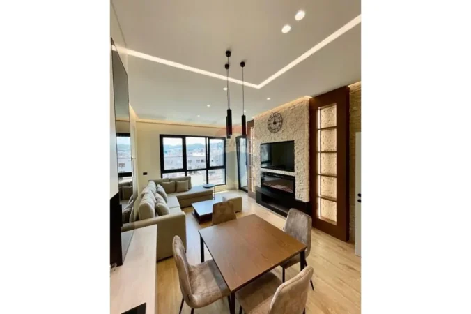 Tirane, jepet me qera apartament 1+1+Ballkon Kati 9, 73 m² 850 € (Square 21)