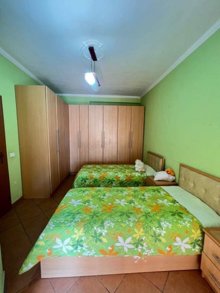 Tirane, jepet me qera apartament 2+1+BLK Kati 2, 110 m² 400 Euro