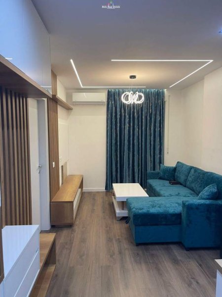 Tirane, jepet me qera apartament 1+1+BLK Kati 4, 55 m² 500 Euro (rruga e dibres)