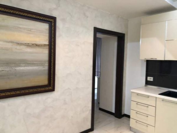 Tirane, jepet me qera apartament 2+1+A+BLK Kati 5, 75 m² 450 Euro (NIKOLLA TUPE)